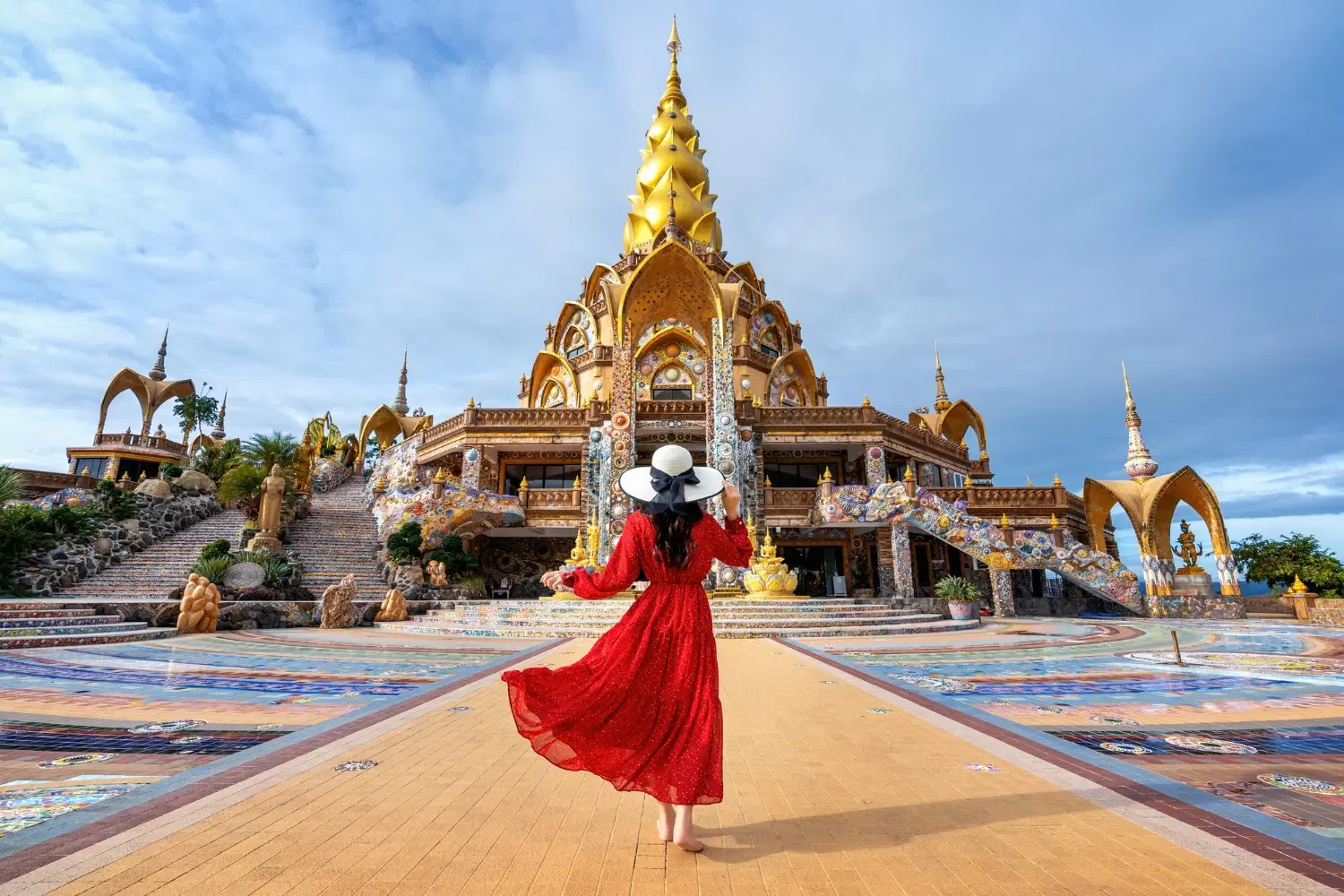 Travel with one eSIM across Singapore, Malaysia, and Thailand
