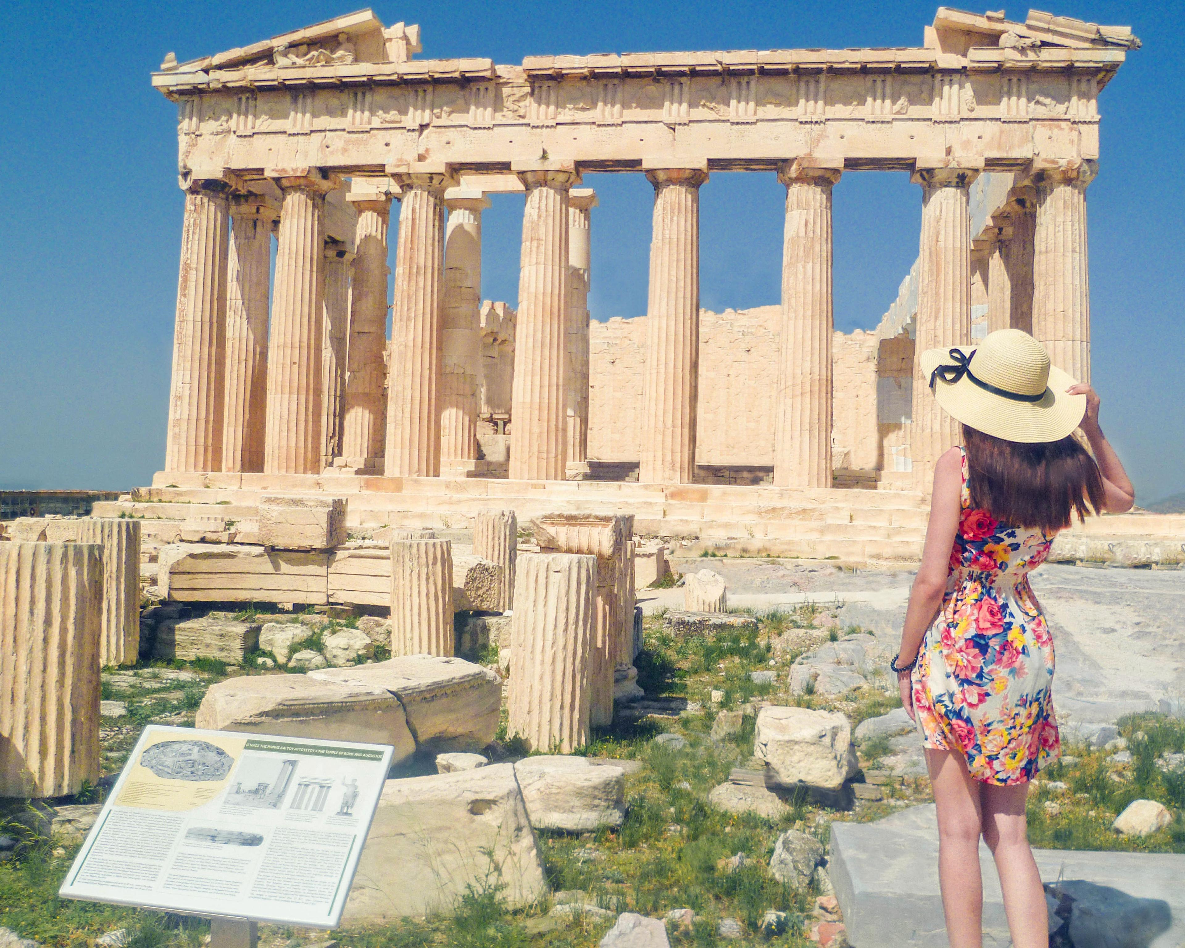 Traveler exploring Greece in November using Olysim SIM and Greece eSIM for seamless connectivity